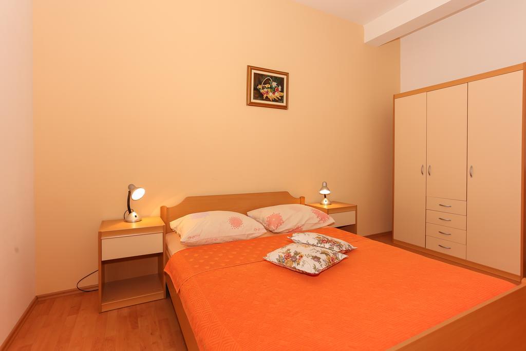 Apartments Meri เซเกต วรันยีชา ภายนอก รูปภาพ